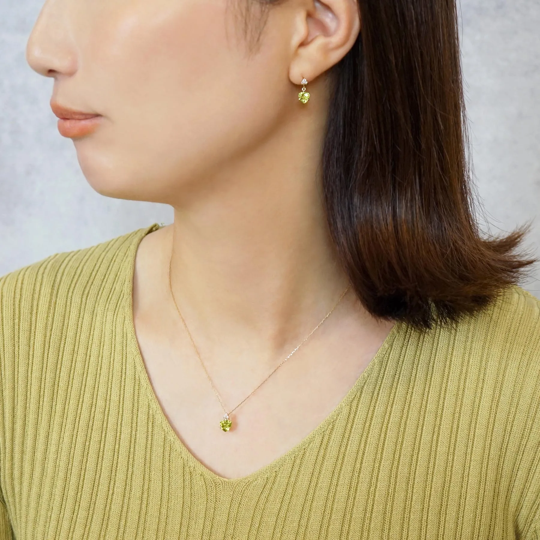 18K/10K Trilliant Peridot Earrings (Yellow Gold)