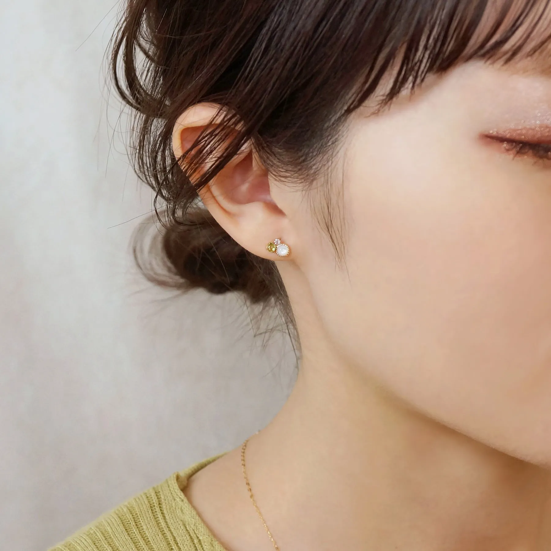 18K/10K Yellow Gold Peridot Stud Earrings