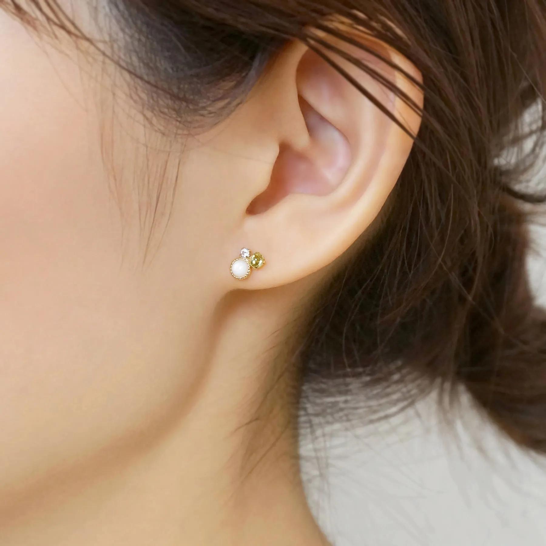 18K/10K Yellow Gold Peridot Stud Earrings
