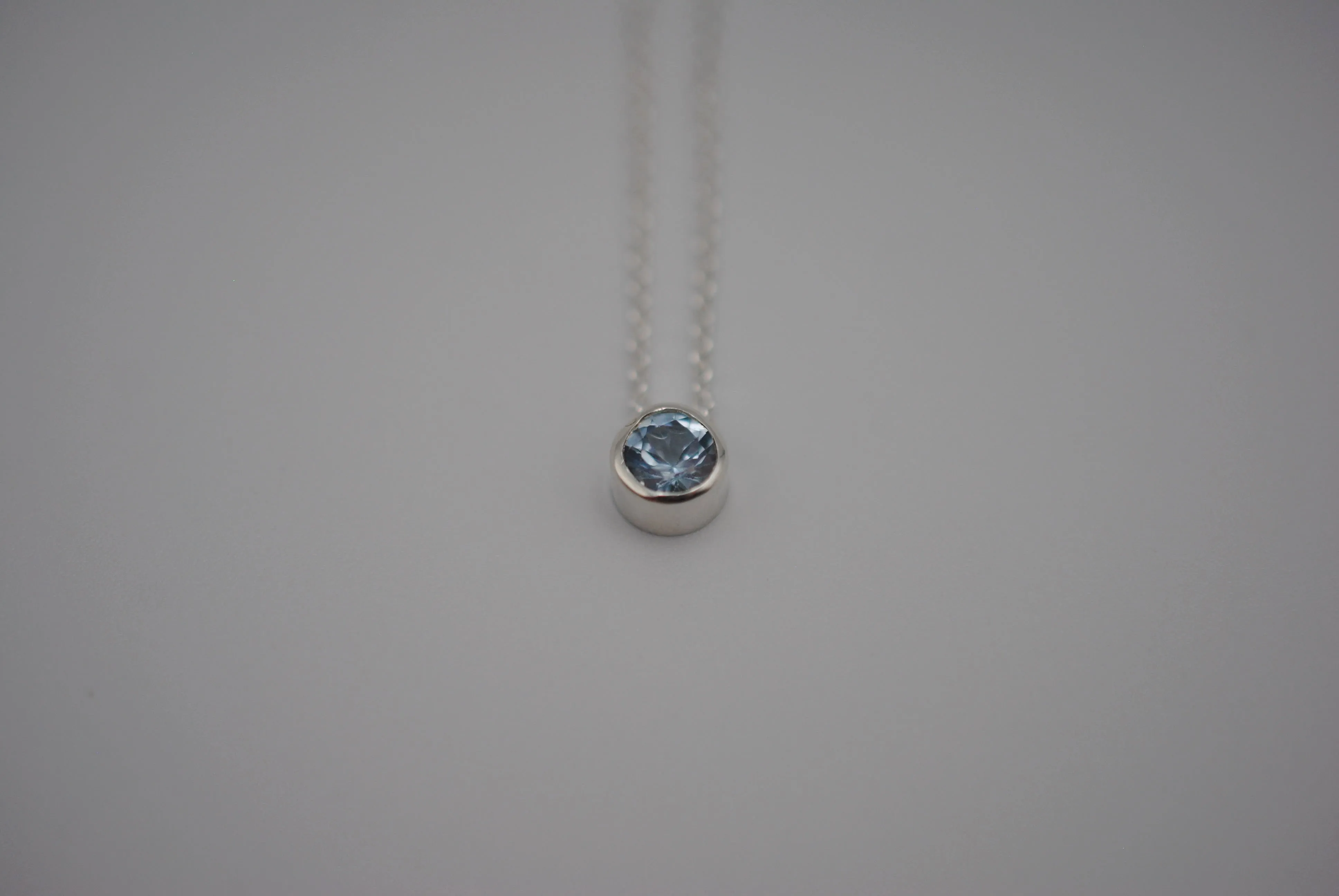 Birthstone Necklace: Round Aquamarine, Bezel, Silver, Cable Chain