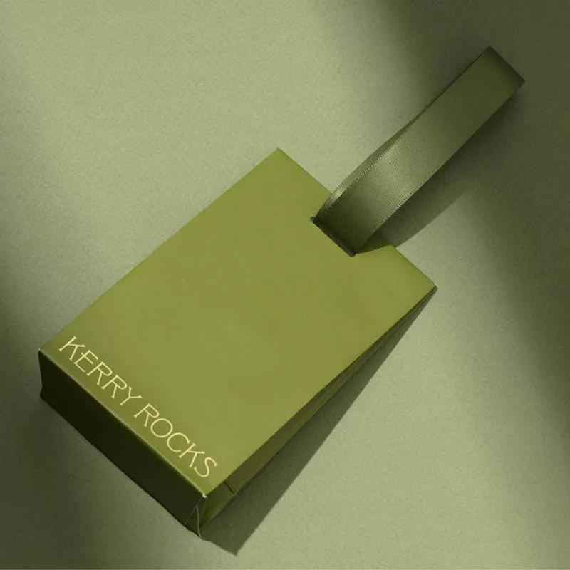 Fine Pod Necklace, Gold
