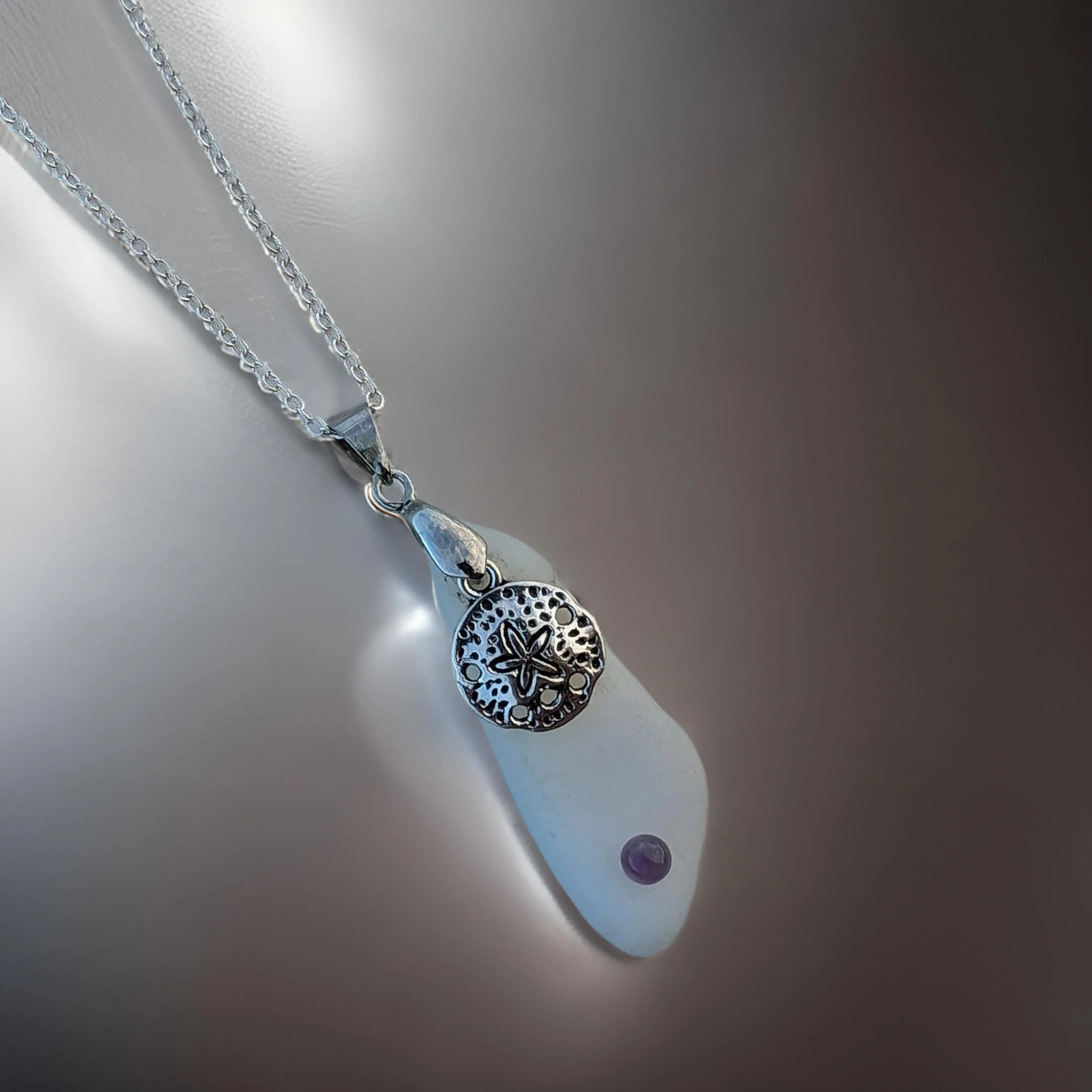 Sea glass - Sand dollar - necklace