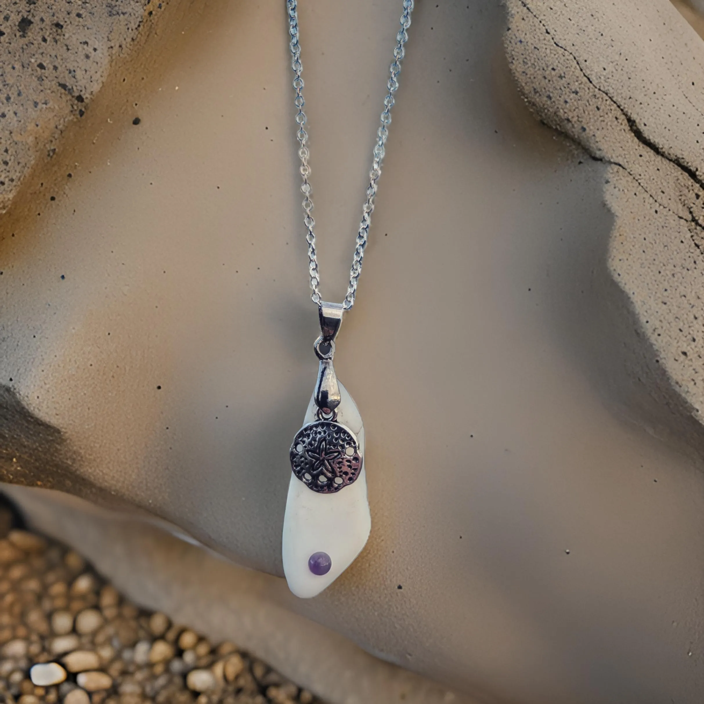 Sea glass - Sand dollar - necklace