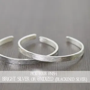 Silver cuff bracelet with wood grain texture, Unisex jewelry