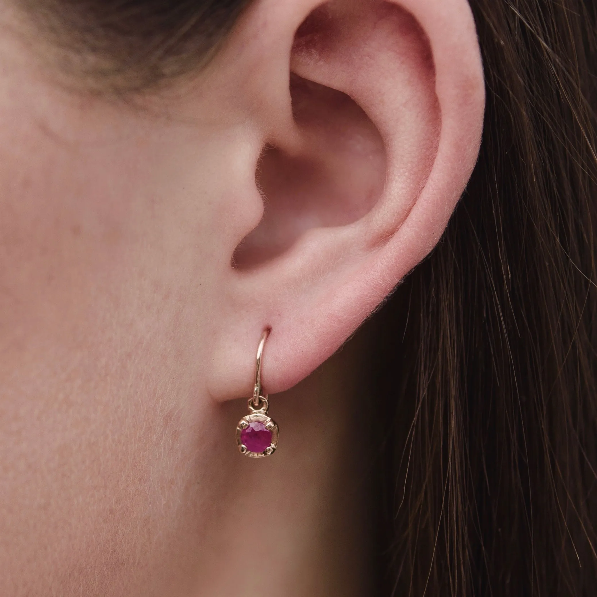 Winkie Earring, Ruby, Silver
